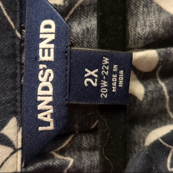 Cotton navy blue lands end long sleeve blouse - Picture 2 of 4